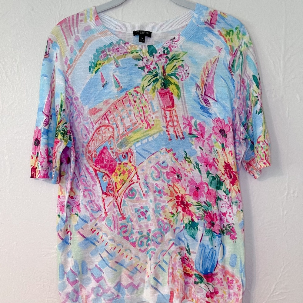 Talbots Lightweight Knit Tropical Short Sleeve Print Top Size Medium Petite.
